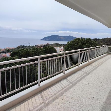 Thea Court Clio & Erato Apartments PalaiónTsiflíkion Εξωτερικό φωτογραφία