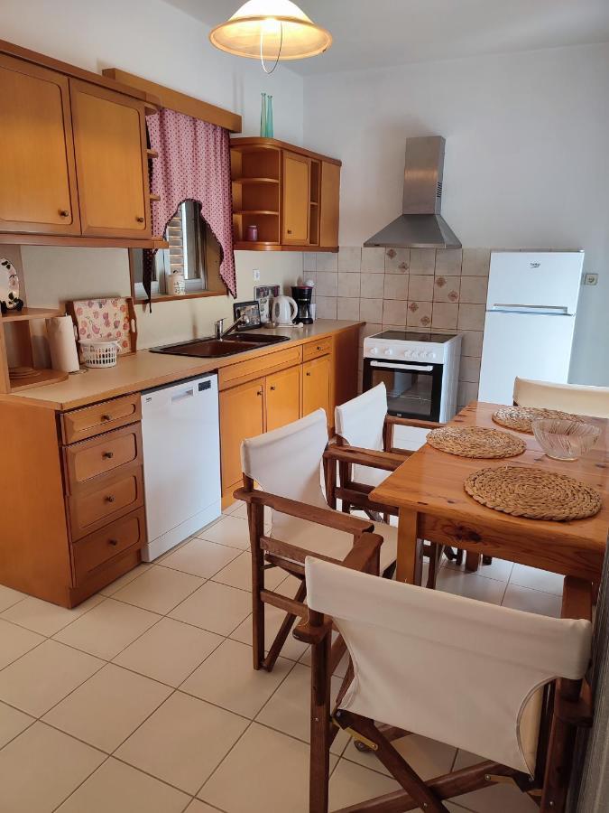 Thea Court Clio & Erato Apartments PalaiónTsiflíkion Εξωτερικό φωτογραφία