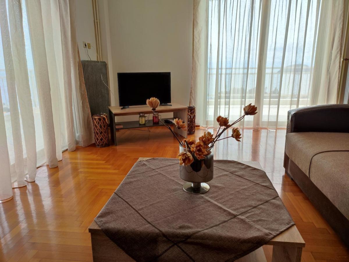 Thea Court Clio & Erato Apartments PalaiónTsiflíkion Εξωτερικό φωτογραφία